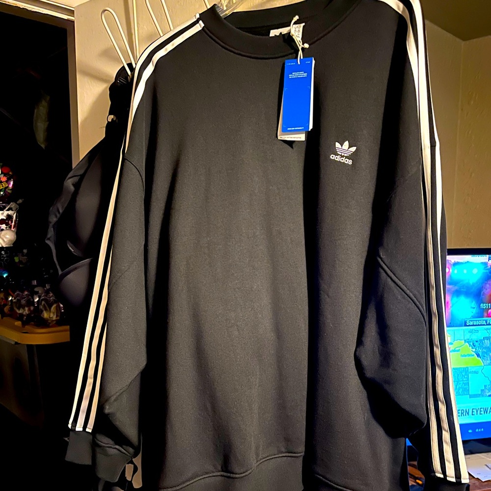 Adidas oversized sweatshirt XL